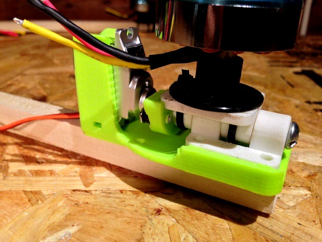 BackyardRC Tricopter Motor and servo mount by markamiles