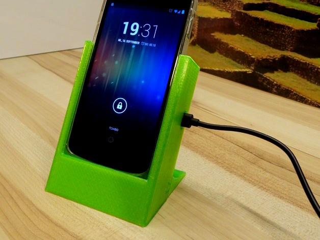Nexus 4 wireless charging dock by uli