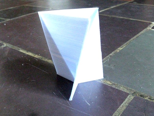 Delta Vase by Zydac