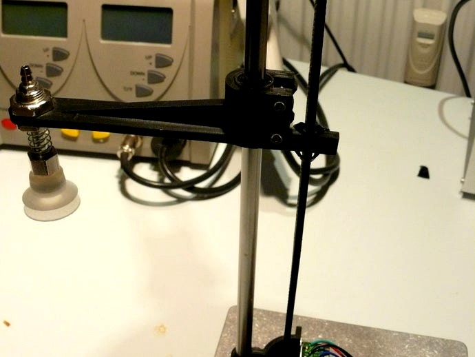 dskrbt - CD/DVD Changer/ Loader Robot by 0xPIT