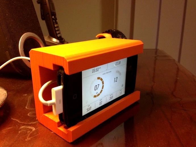 iPhone Alarm Dock by wtrattles