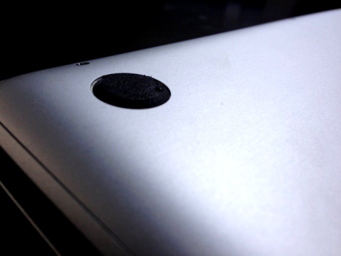 Macbook pro feet by Lorbus