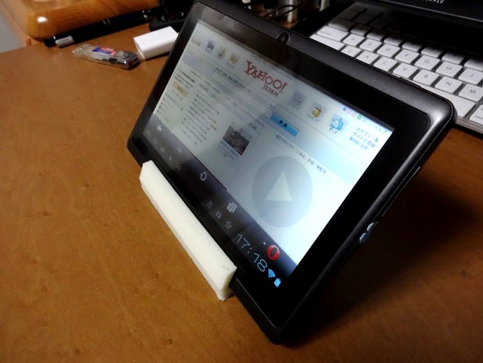 Pad stand for less than 7 inch Android/iPad version 2.0 by kodera2t