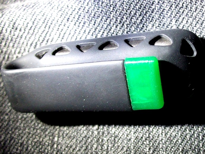 Tip for FitBit One Pocket Clip by sesosmasrefritos