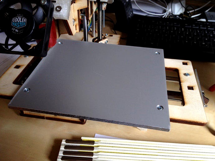 Printrbot Jr. Aluminum Bed by Alaster