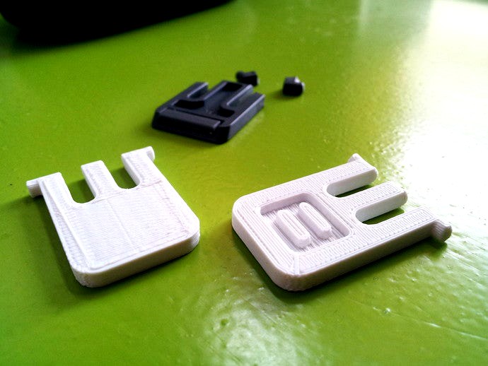 Computer Keyboard Riser by macouno