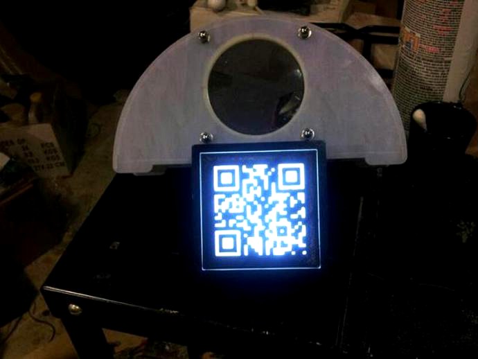 BACKLIT BOX FOR QR CODES by GoolGaul