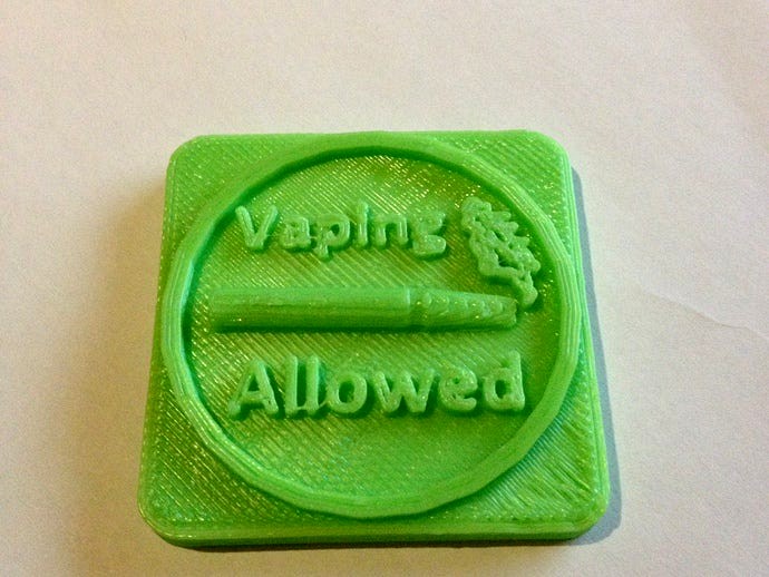 Vaping Allowed Badge by Maxxi