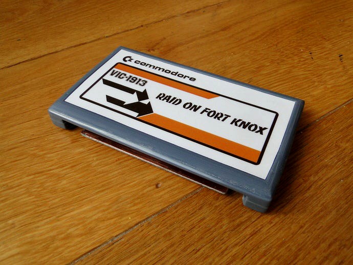 Commodore VIC-20 Cartridge by srepmub