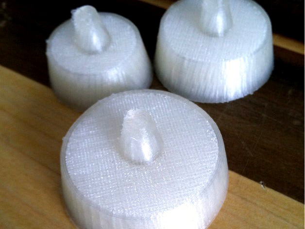 Tower of Hanoi stackable blocks by mdedm