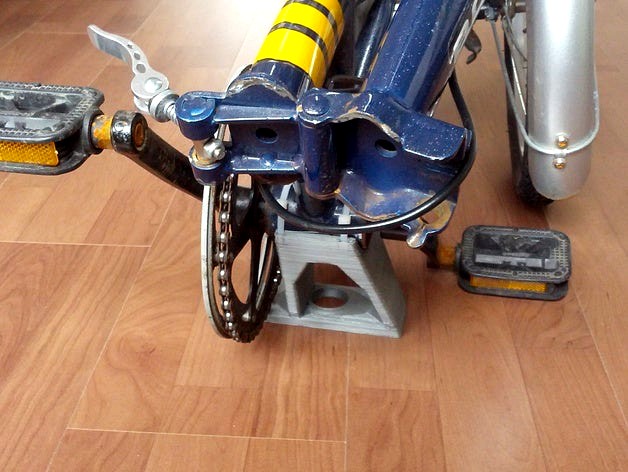 Folding Bike Stand by mowi