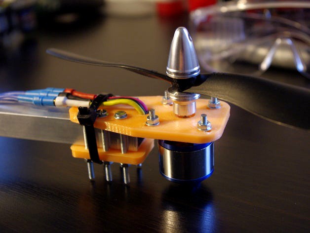 Brushless motor mount by TarsVH