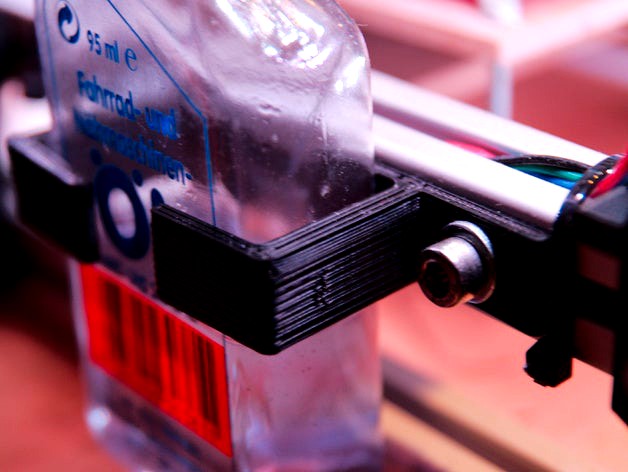 Quadratic object clamp for MendelMax by machinekoder