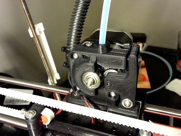 3mm Direct Drive Extruder / Bowden Extruder by tosjduenfs