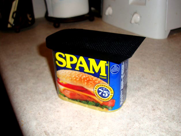 Spam-Saver Lid by benheck