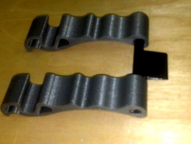 Tablet Stand For 7in Tablets by Tumtum2814