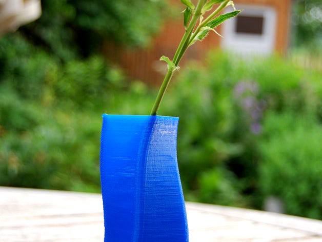 rectangular vase by multirap