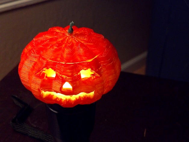 Jack o' lantern by trihedral