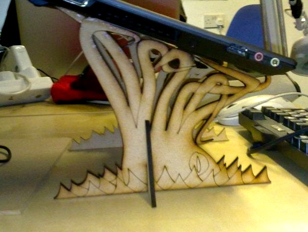 Kraken Laptop Stand by eb4890