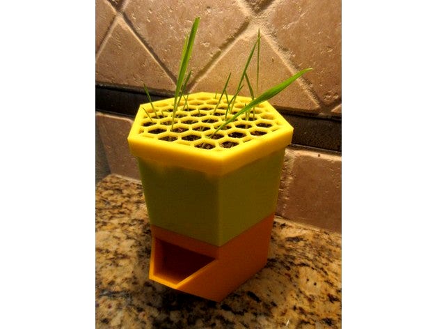 Planter with Reservoir  by 3DPrinterMaster66