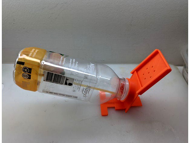 Bottle mouse trap by mkuiper