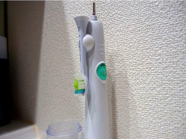 Sonicare brush head holder by Toshi_