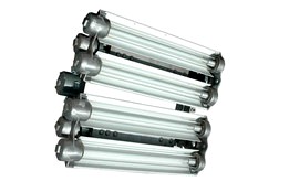 Explosion Proof Fluorescent Light for Paint Booths, Oil Rigs, Boats -2 Foot-8 Lamp-T5HO Bulbs