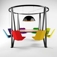 King Arthur round swing table