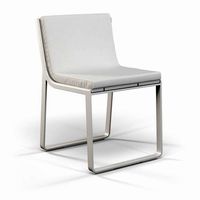 Gandia Blasco Flat chair without arms