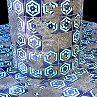 Tiled Ornamental Wall (Color Changeable)