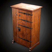 MVL - Cabinet - PBR Game Ready