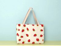Shoulder bag hand-painted sticker