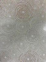 cube suqaore wih pic al around