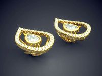 Raindrop-Shaped Diamonds Earrings 1007 | 3D