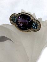ring for heartshape topazes and cushion  | 3D