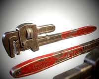 Pipe wrench