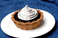 Tart with whipped cream