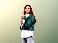 Marina 11701 - Girl standing casual