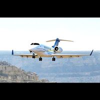 Challenger 300 Midsize Jet