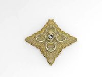 woman big necklace center part 22k c00004 | 3D