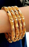 gold bangle | 3D
