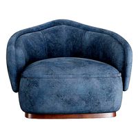 pia armchair