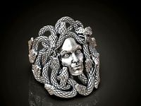 Medusa Gorgon head ring for women | 3D
