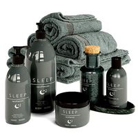 Bathroom accessories set