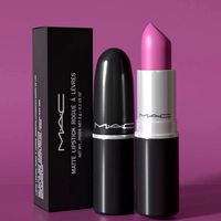 lipstick mac packshot