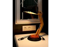 Digger desk lamp