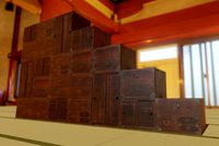 Japanese chest tansu