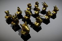 12 Animal Bronze Statues