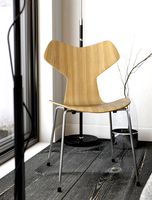 Fritz Hansen 1957 Grand Prix Chair