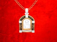Amulet-001